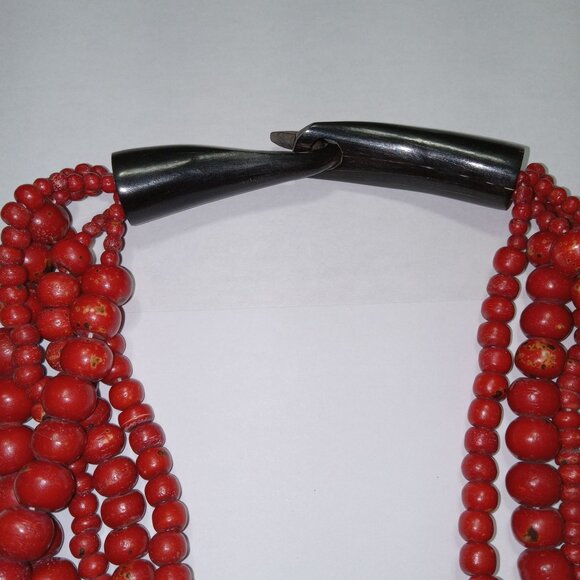 Vintage Red Multi-Strand Chunky Bead Necklace With Black Horn Clasp Boho - Picture 5 of 8
